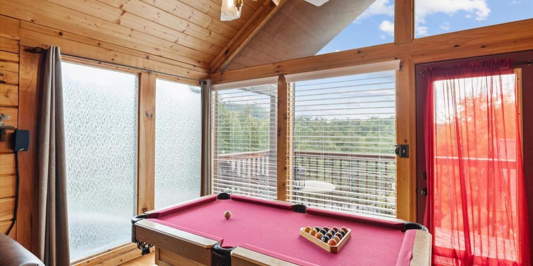 Views I Mins To Dollywood I Hot Tub I Pool Table Villa Sevierville Exterior photo